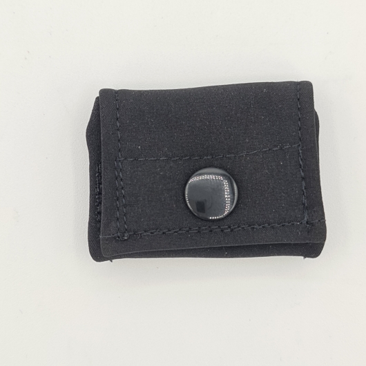 Markensafe schwarz
